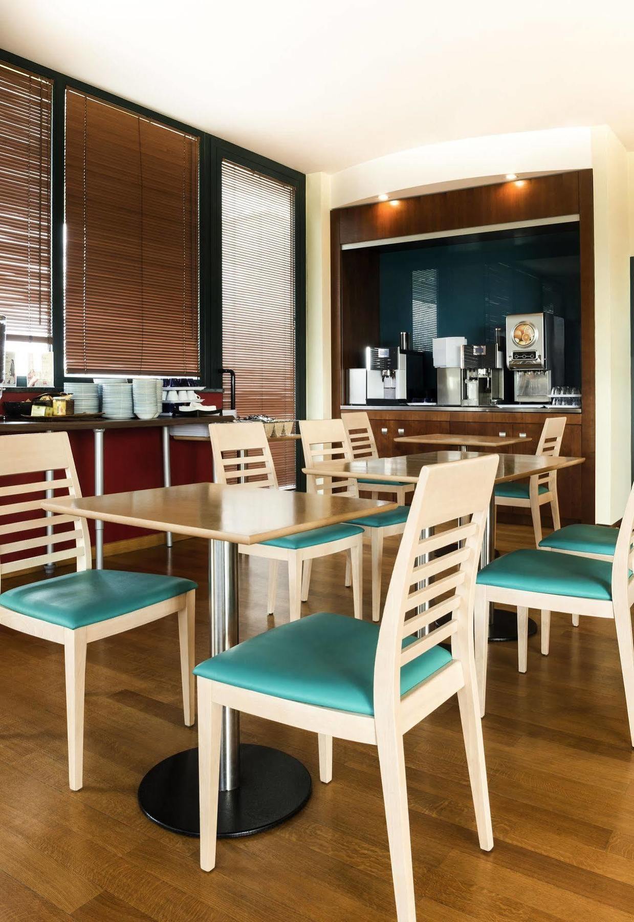 ไอบิส ฟิเรนเซ ปราโต เอสต์ Hotel กัมปีบีเซนซีโอ ภายนอก รูปภาพ